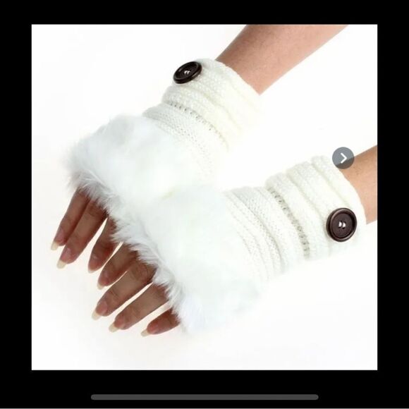 Fingerless,  knitted gloves faux rabbit fur super cute . - Picture 1 of 14